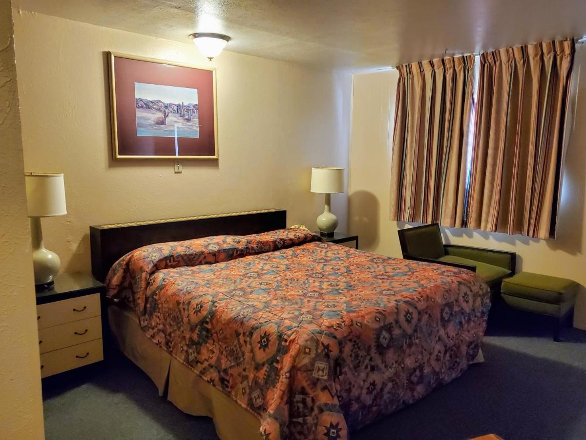 Sands Motel Грантс Екстериор снимка